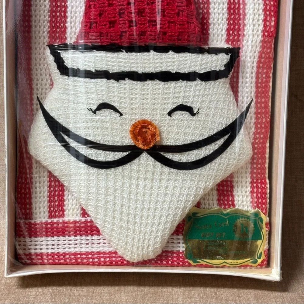 NOS Hanson Kitchen 5 Dishcloths & 1 Santa Pot Holder -All Cotton